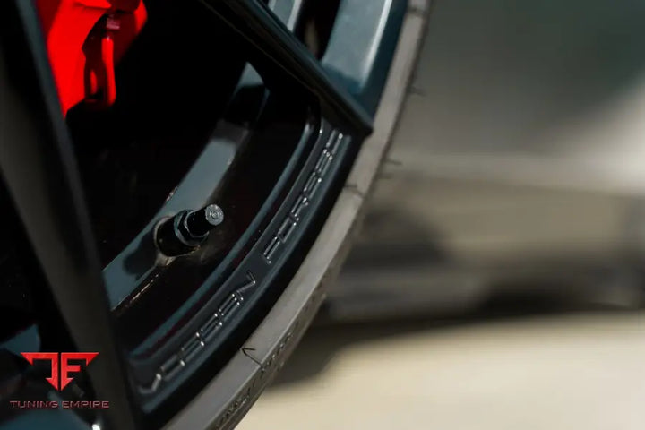 FERRARI F8 FORGED WHEELS AND EXHAUST SYSTEM