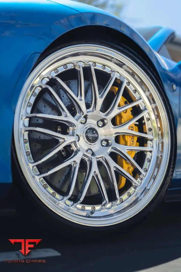 FERRARI F8 FORGED WHEELS AND EXHAUST SYSTEM