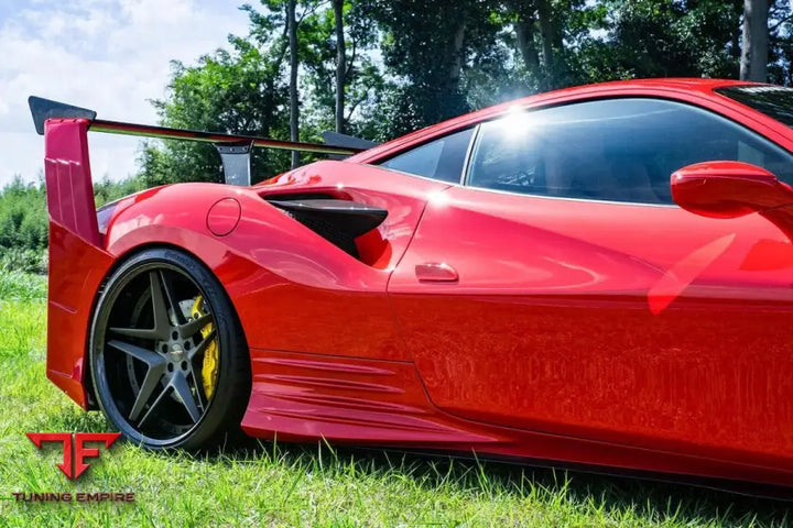 FERRARI F8 VER.1 BODY KIT