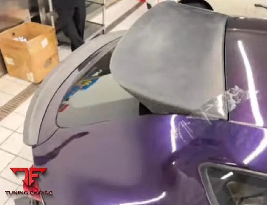 FERRARI FF CARBON PARTS