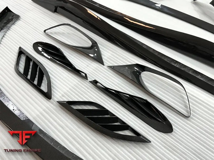 FERRARI PORTOFINO CARBON PARTS