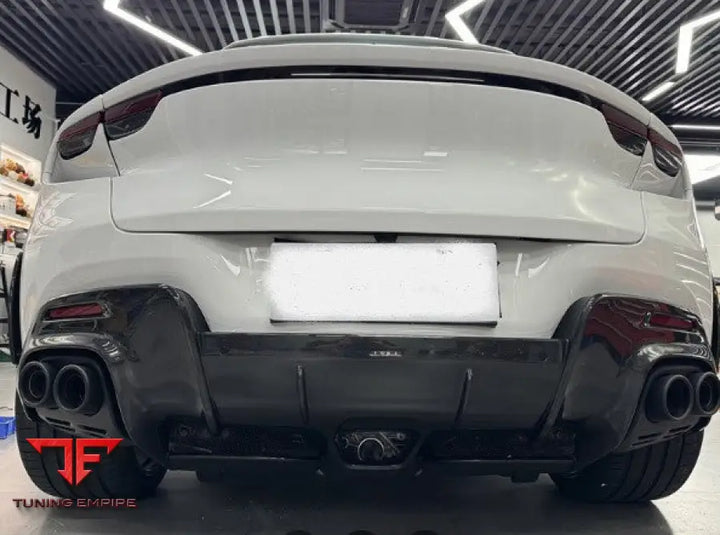 FERRARI PUROSANGUE FUV CARBON FIBER BODY KIT