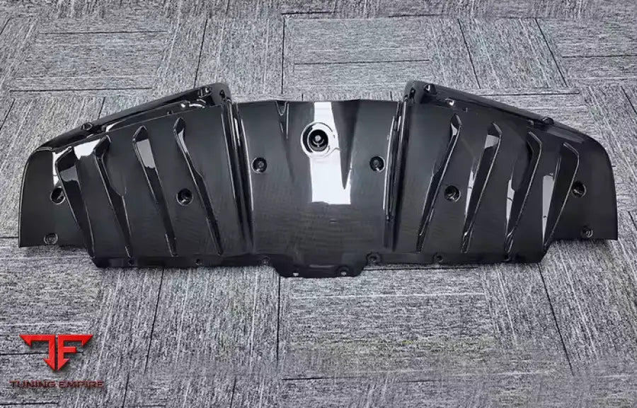 FERRARI SF90 CARBON BODY KIT PARTS