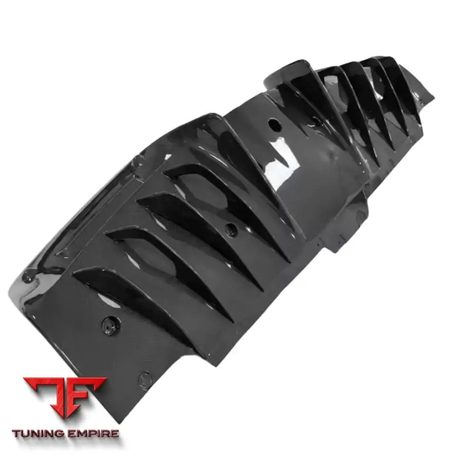 FERRARI SF90 OEM CARBON FIBER BODY KIT