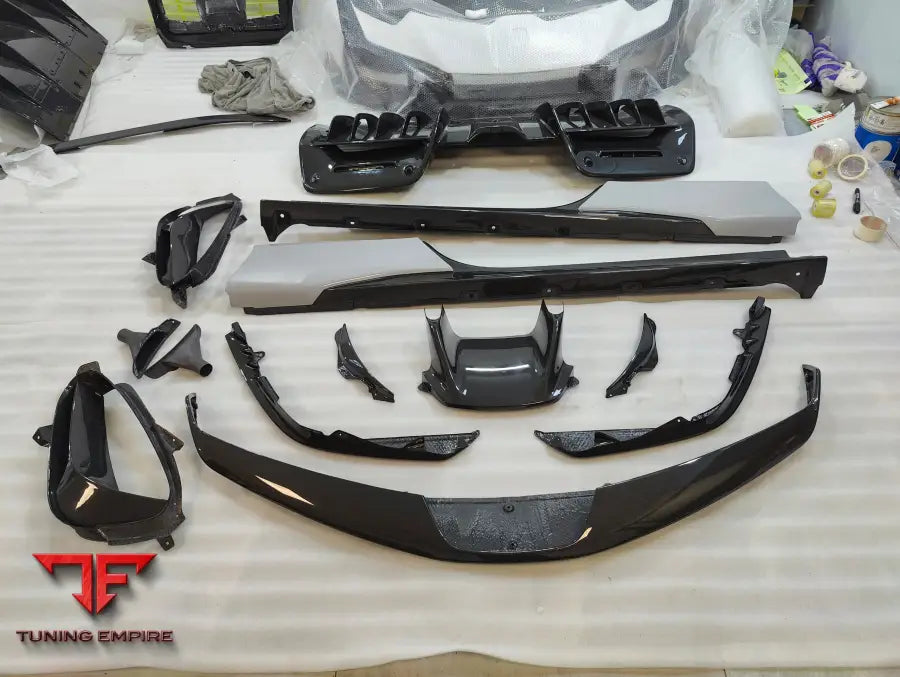 FERRARI SF90 OEM STYLE CARBON PARTS
