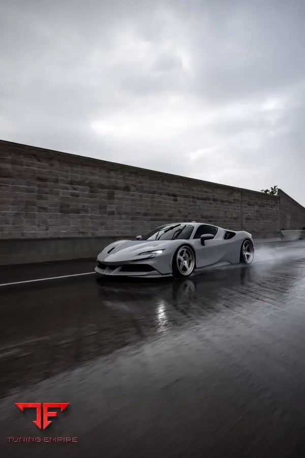 FERRARI SF90 FORGED WHEELS AND EXHAUST SYSTEM