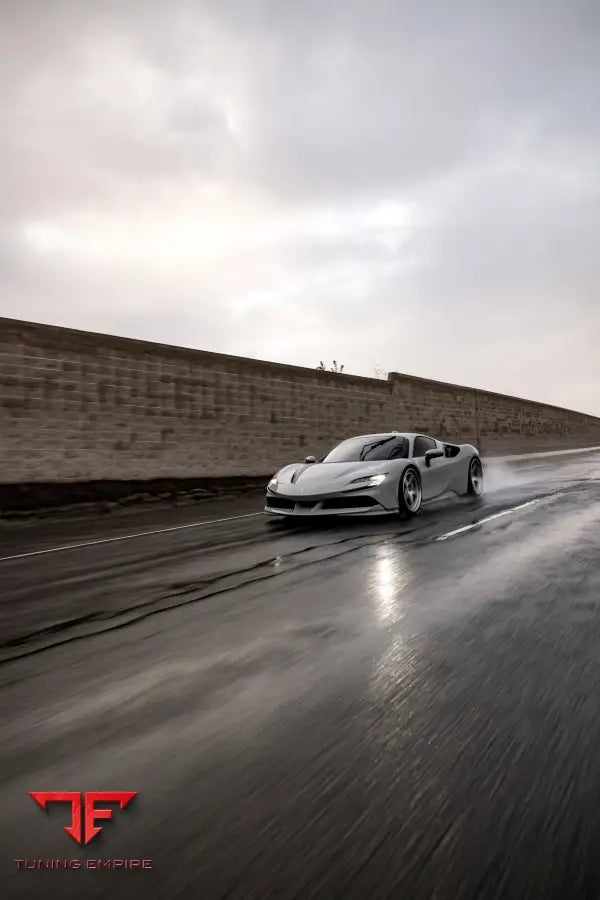 FERRARI SF90 FORGED WHEELS AND EXHAUST SYSTEM