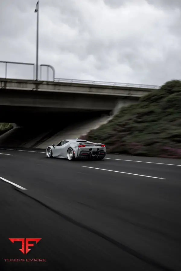 FERRARI SF90 FORGED WHEELS AND EXHAUST SYSTEM