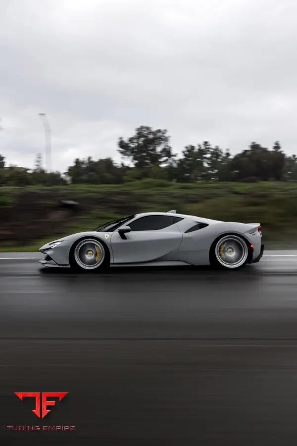 FERRARI SF90 FORGED WHEELS AND EXHAUST SYSTEM
