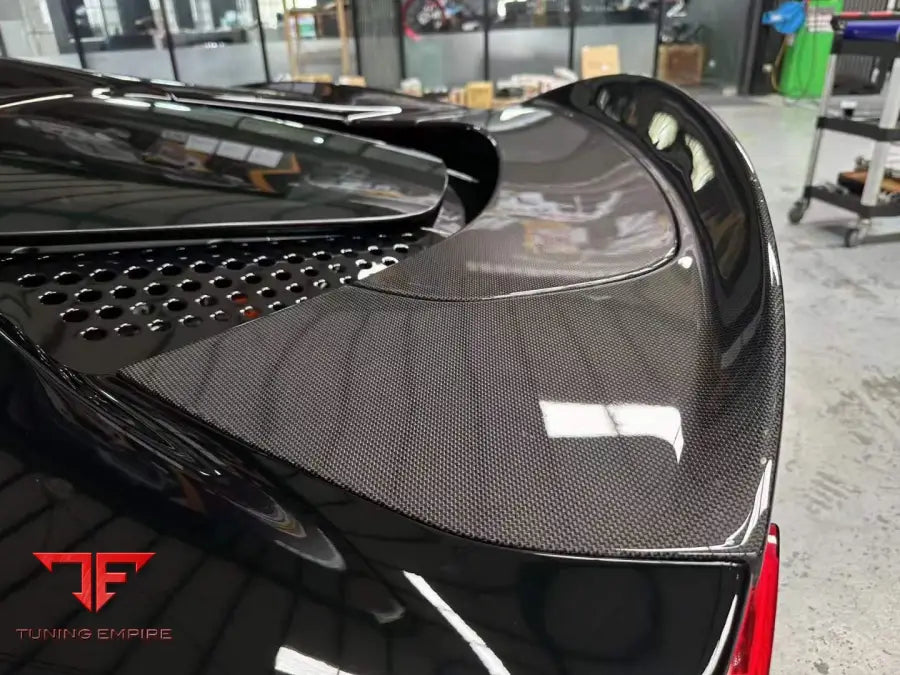FERRARI SF90 REAR SPOILER COVERS