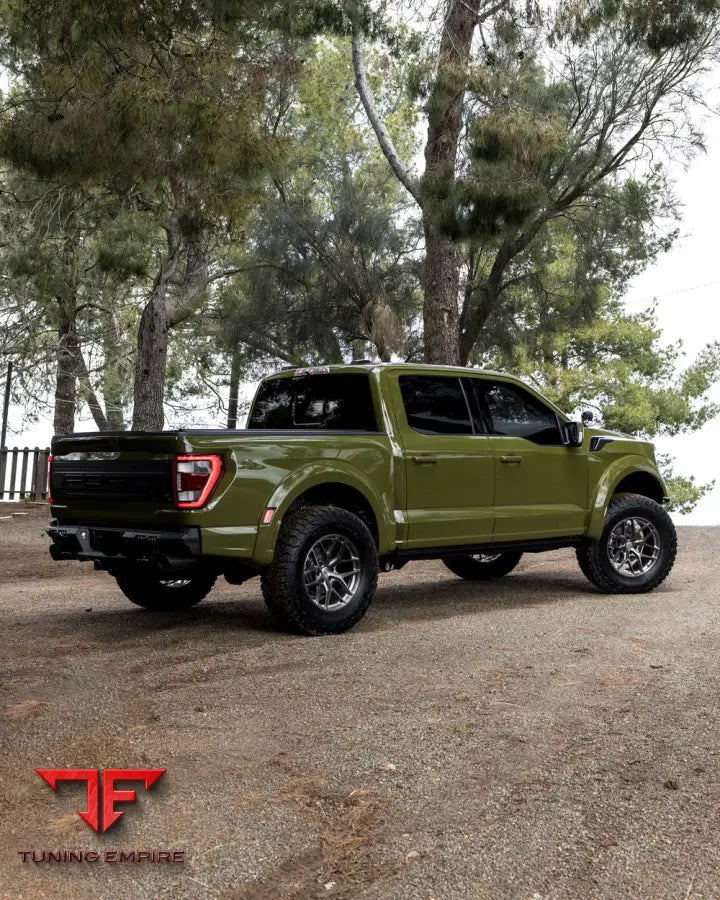 FORD F-150 RAPTOR R FORGED WHEELS AND EXHAUST SYSTEM