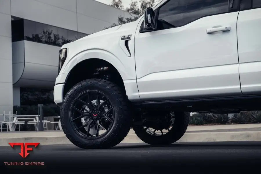 FORD F-150 WHEELS AND EXHAUST SYSTEM