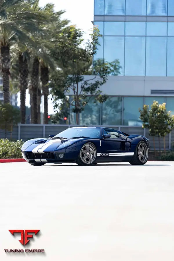 FORD GT FORGED WHEELS AND EXHAUST SYSTEM