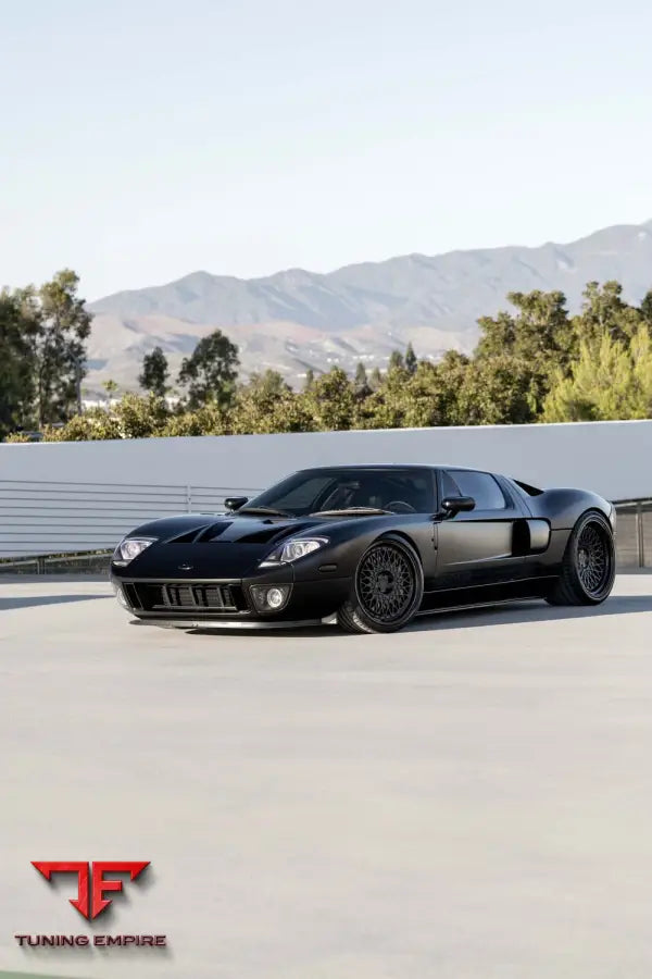 FORD GT FORGED WHEELS AND EXHAUST SYSTEM