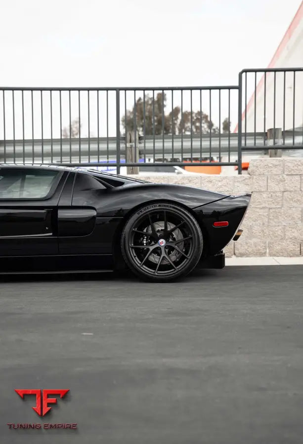 FORD GT FORGED WHEELS AND EXHAUST SYSTEM