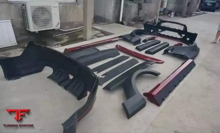 FORD MUSTANG 2010-2013 GT500 CARBON FIBER BODY KIT