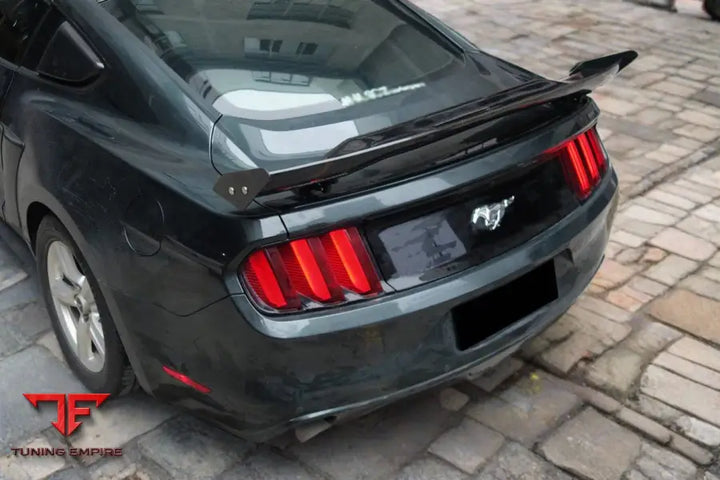 FORD MUSTANG AR STYLE CARBON FIBER WING BSD