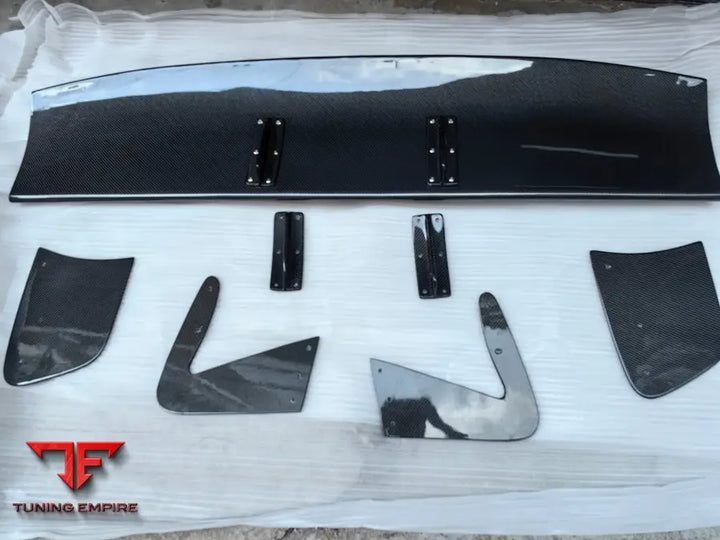 FORD MUSTANG GT CARBON PARTS