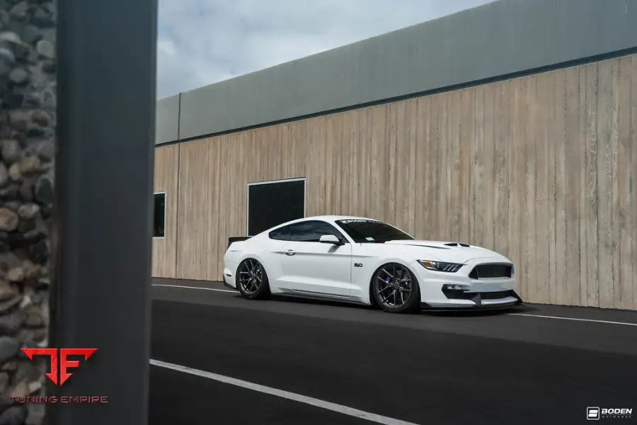 FORD MUSTANG WHEELS AND EXHAUST SYSTEM