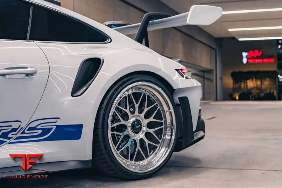 HRE 300