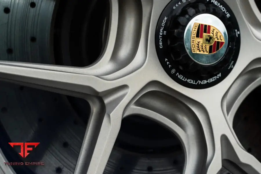 HRE S101SC