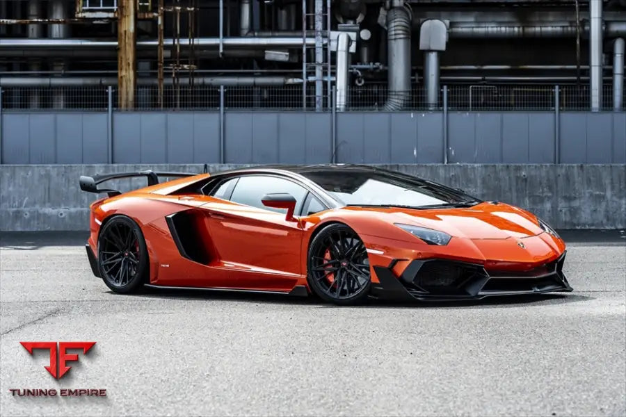 LAMBORGHINI AVENTADOR ORANGE BODY KIT WITH WHEEL