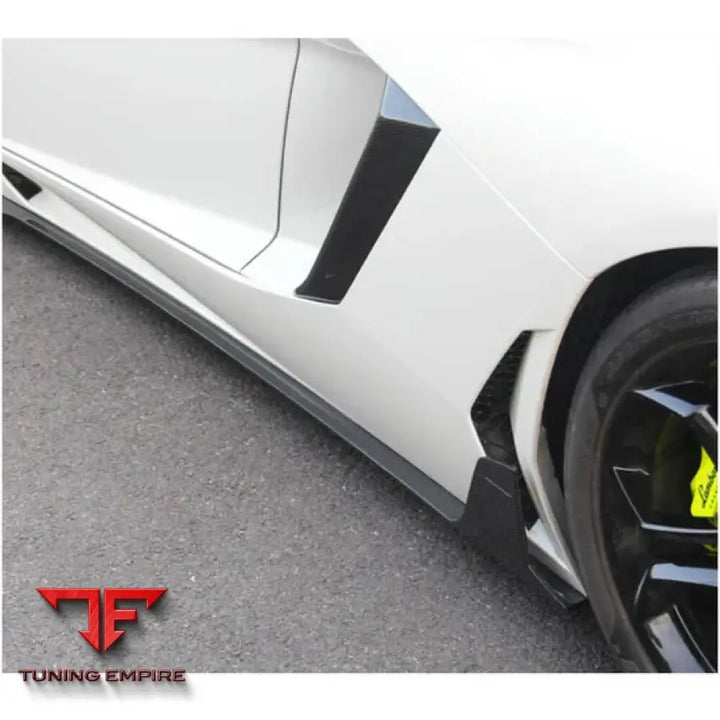 LAMBORGHINI AVENTADOR LP700-4 CARBON FIBER PARTS 2011-2016Y
