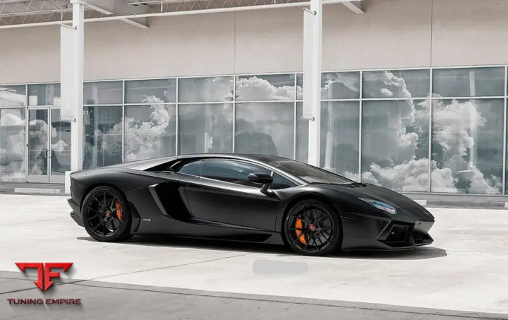 LAMBORGHINI AVENTADOR LP700-4 FORGED WHEELS