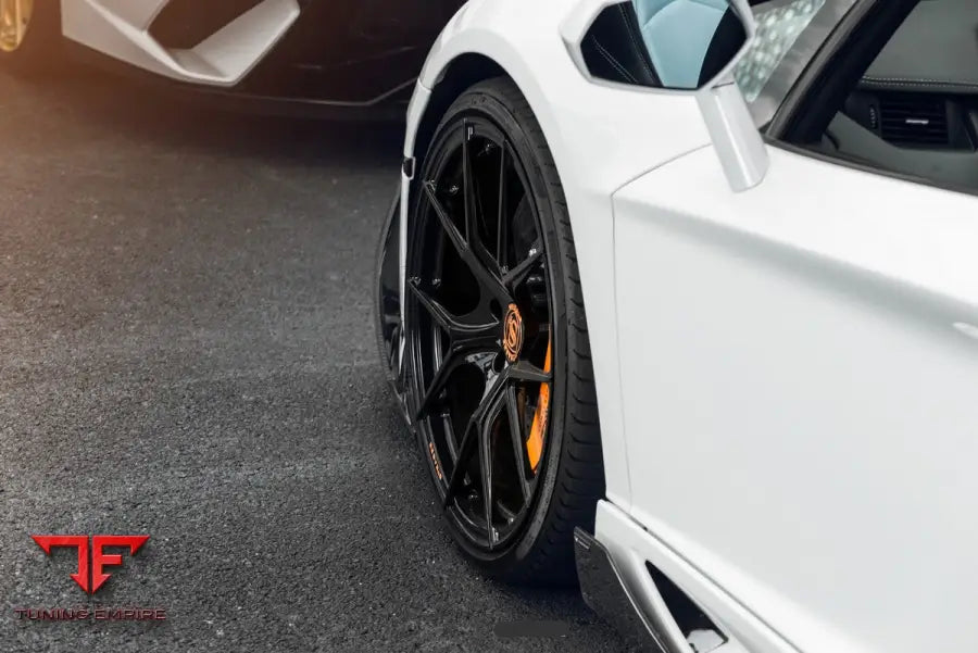 LAMBORGHINI AVENTADOR LP700-4 ROADSTER FORGED WHEELS