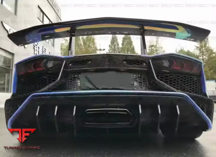 LAMBORGHINI AVENTADOR LP700/720/750 CARBON BODY KIT PARTS