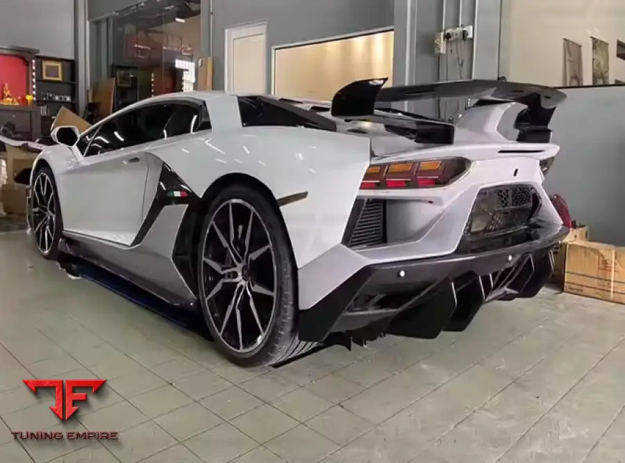 LAMBORGHINI AVENTADOR LP700/720/750 CARBON BODY KIT PARTS