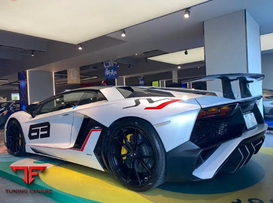 LAMBORGHINI AVENTADOR LP700 LP720 LP740 BODY KIT