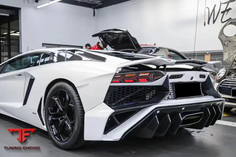 Lamborghini Aventador Lp700 $ Lp740 Coupe & Roadster Sv Style Rear Bumper Bsd
