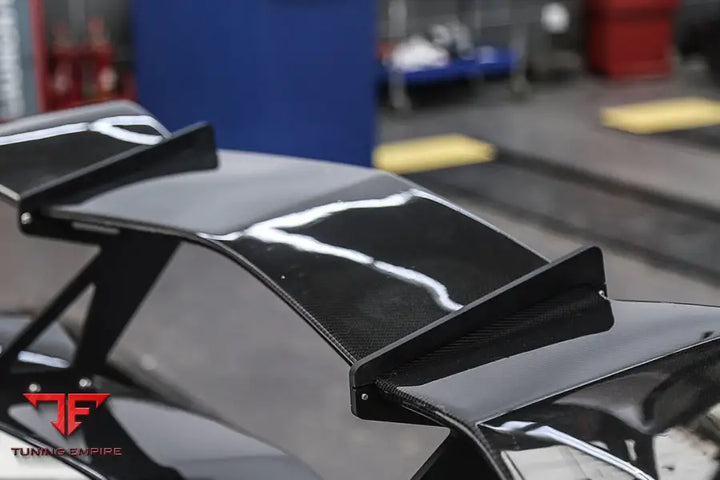 Lamborghini Aventador Lp700 @Lp750 @ Lp740 Lp720 Lp780 Coupe & Roadster Rzs Style Carbon Fiber