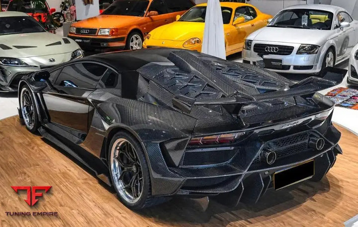 LAMBORGHINI AVENTADOR LP700 RAZOR BODY KIT
