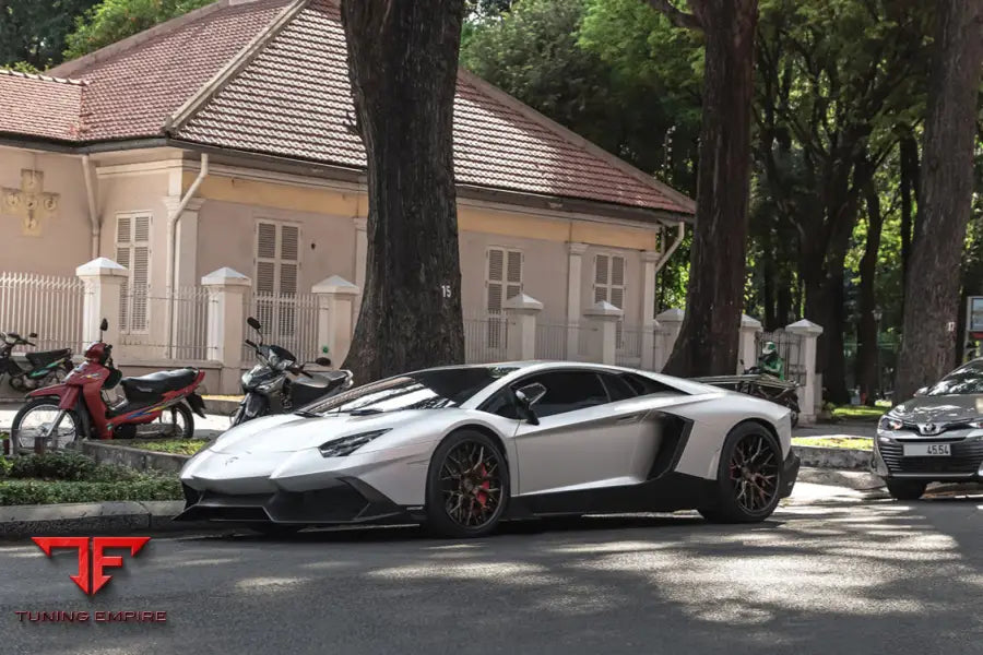 LAMBORGHINI AVENTADOR LP720-4 AGL43 FORGED WHEELS