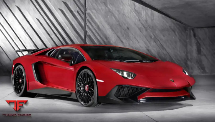 LAMBORGHINI AVENTADOR LP750 BODY KIT 2013-2015Y