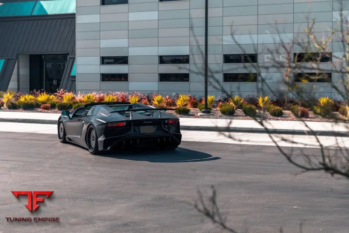 LAMBORGHINI AVENTADOR SV FORGED WHEELS AND EXHAUST SYSTEM