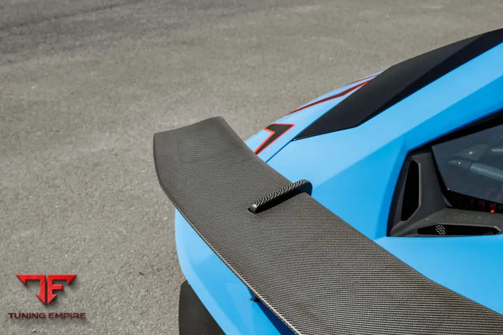 LAMBORGHINI AVENTADOR SV FORGED WHEELS AND EXHAUST SYSTEM
