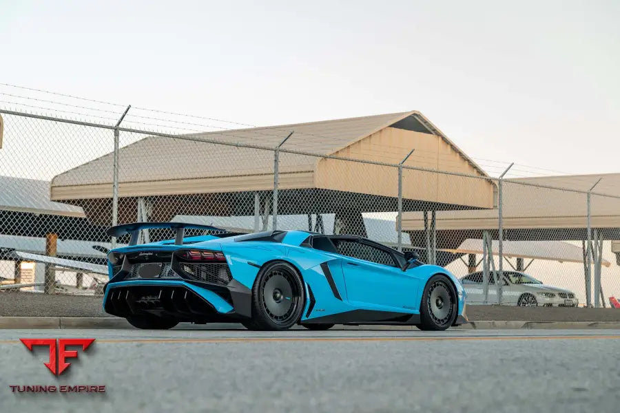 LAMBORGHINI AVENTADOR SV FORGED WHEELS AND EXHAUST SYSTEM