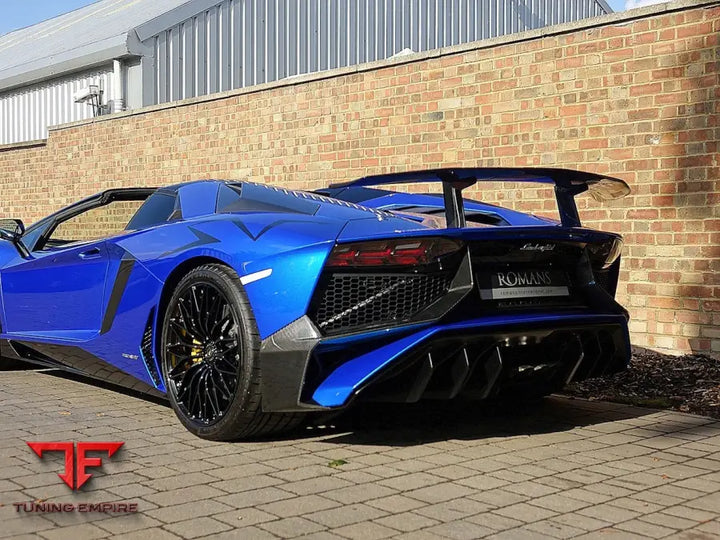 LAMBORGHINI AVENTADOR SV SPOILER