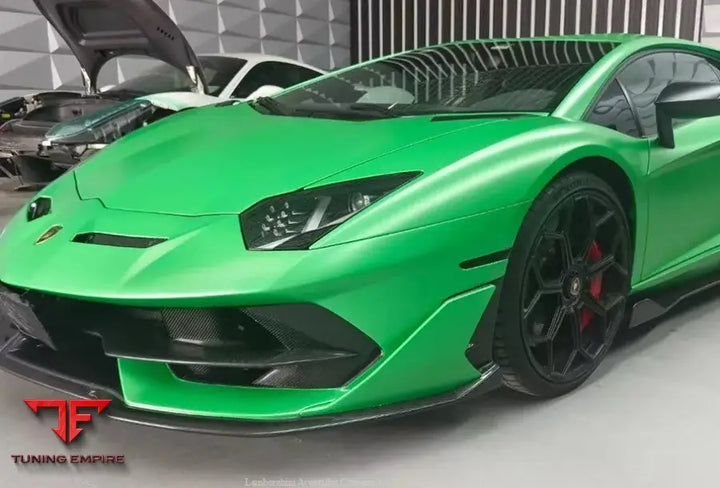LAMBORGHINI AVENTADOR SVJ CARBON FIBER PARTS