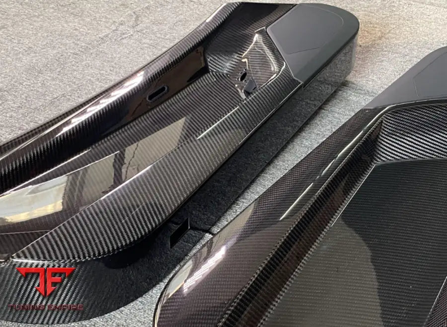 LAMBORGHINI AVENTADOR SVJ CARBON PARTS