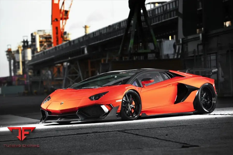 LAMBORGHINI AVENTADOR WIDE BODY KIT WITH WHEEL