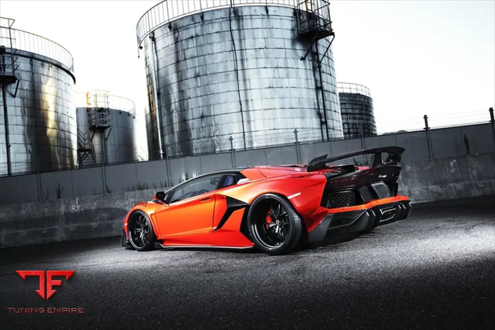 LAMBORGHINI AVENTADOR WIDE BODY KIT WITH WHEEL