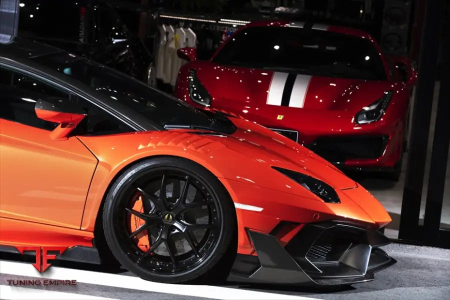 LAMBORGHINI AVENTADOR WIDE BODY KIT WITH WHEEL