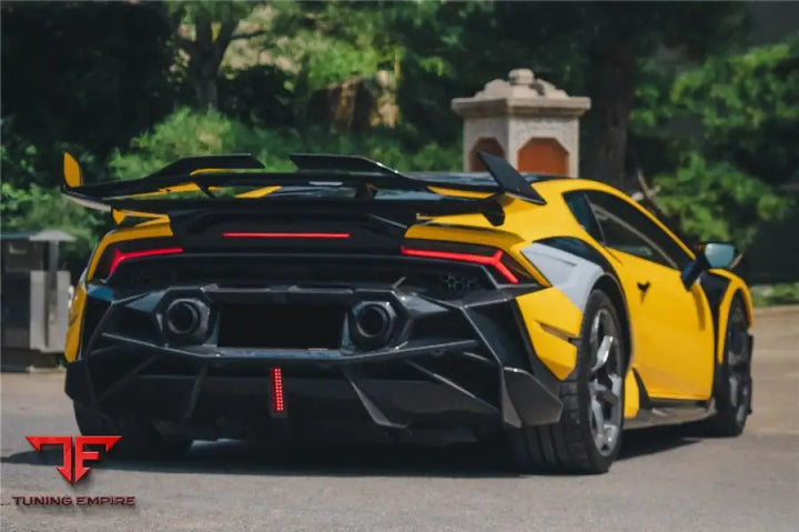 LAMBORGHINI HURACAN EVO CARBON FIBER BODY KIT