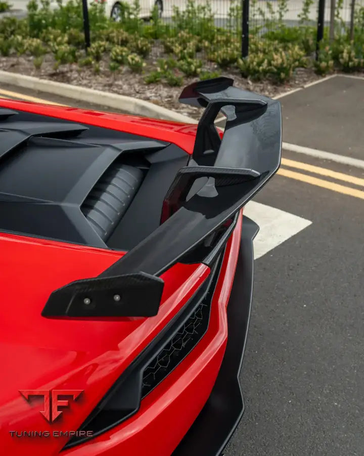 LAMBORGHINI HURACAN EVO CARBON FIBER PARTS