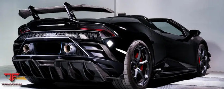 LAMBORGHINI HURACAN EVO RAZOR CARBON BODY KIT