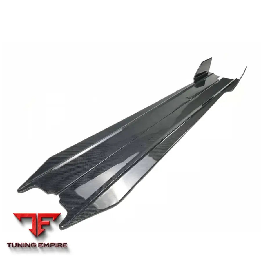 LAMBORGHINI HURACAN LP610 CARBON FIBER SIDE SKIRTS
